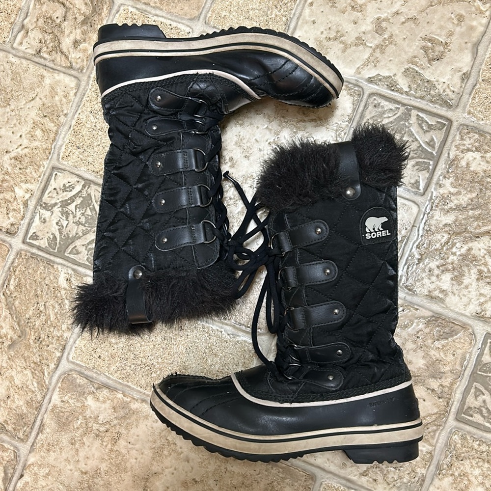 Sorel Tofino Boots